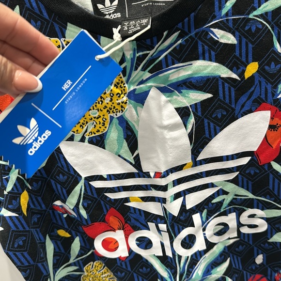 🌺ADIDAS HER STUDIO London Tee Floral Top - Picture 8 of 14